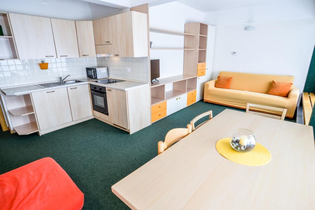 Res.Albare/Solaria Apt.Solandra メッツァーナ エクステリア 写真