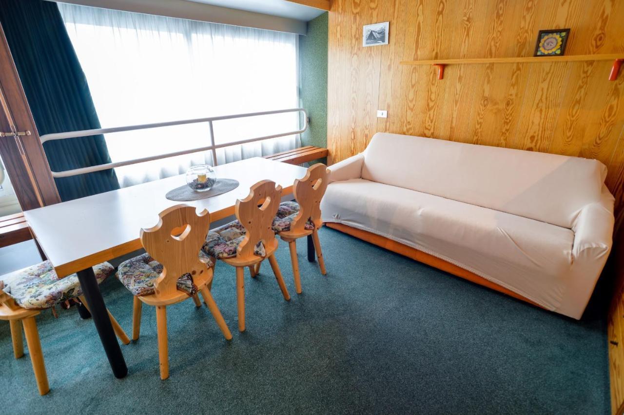 Res.Albare/Solaria Apt.Solandra メッツァーナ エクステリア 写真